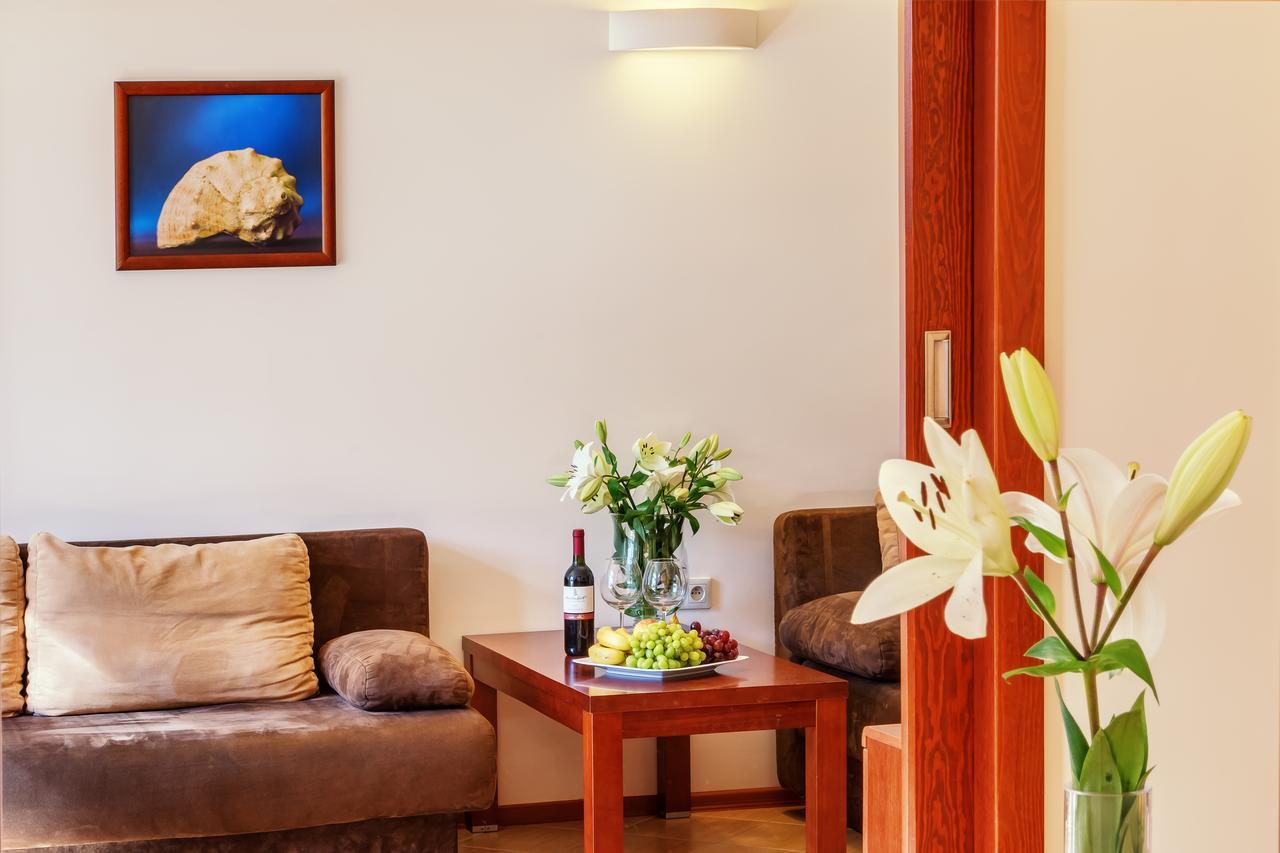 Hotel Columbus à Rowy  Extérieur photo