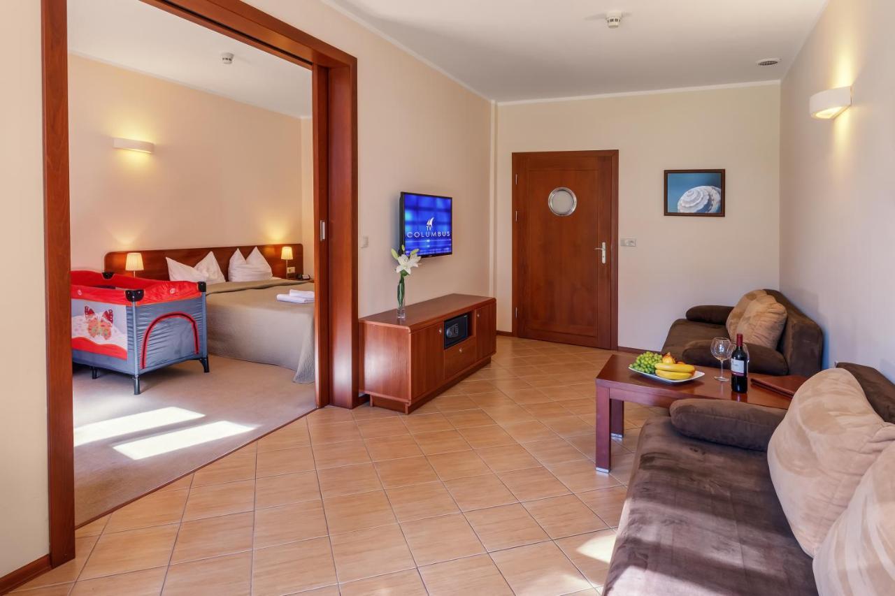 Hotel Columbus à Rowy  Extérieur photo